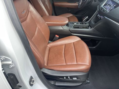 Used 2021 Cadillac XT5 Premium Luxury image 28