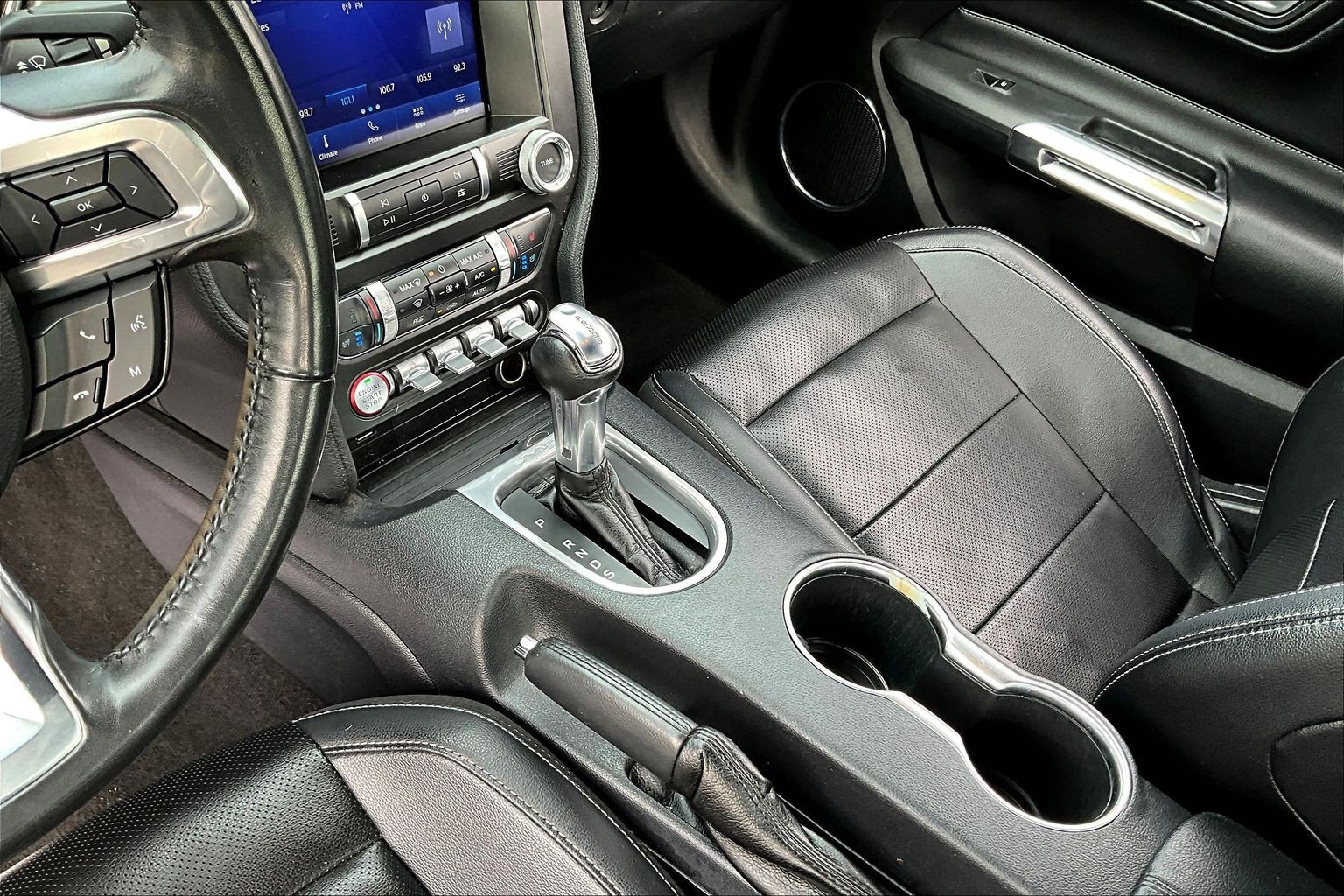 Used 2022 Ford Mustang Premium RWD image 14