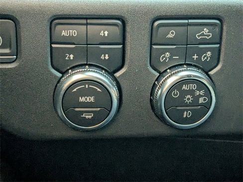 Used 2022 GMC Sierra 1500 SLT w/ SLT Premium Plus Package image 26