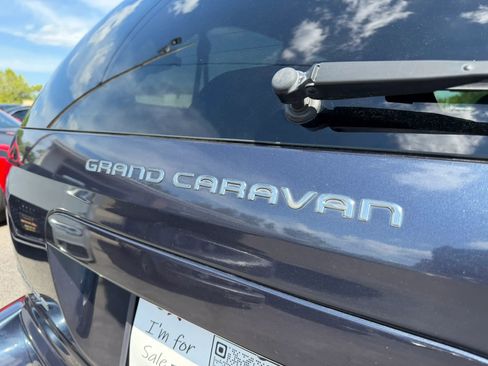 Used 2007 Dodge Grand Caravan SXT FWD image 9