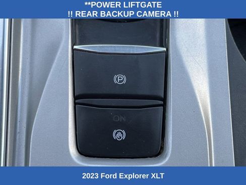 Used 2023 Ford Explorer XLT w/ Equipment Group 202A image 7