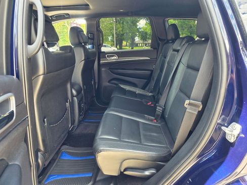 Used 2018 Jeep Grand Cherokee Limited AWD/4WD image 13