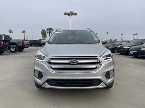 Used 2019 Ford Escape Titanium image 6