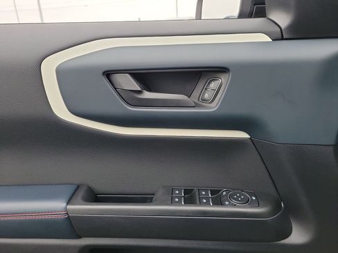 Certified 2024 Ford Bronco Sport Heritage w/ Heritage Convenience Package image 18