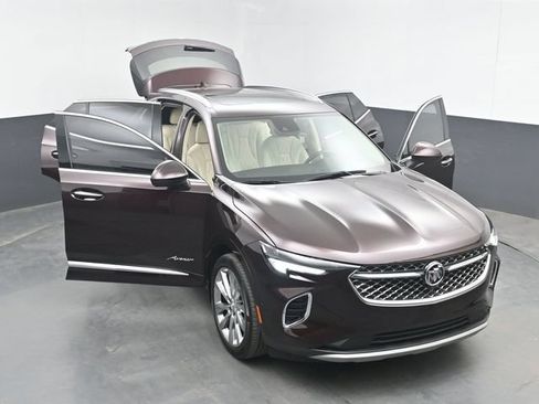 Used 2022 Buick Envision Avenir w/ Technology Package II AWD/4WD image 56