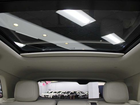 Certified 2023 Cadillac XT5 Premium Luxury image 39