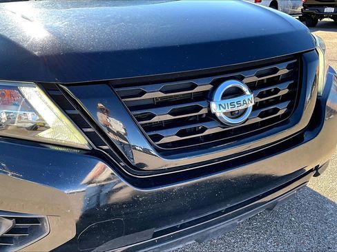 Used 2018 Nissan Pathfinder SL w/ Midnight Edition Package image 33