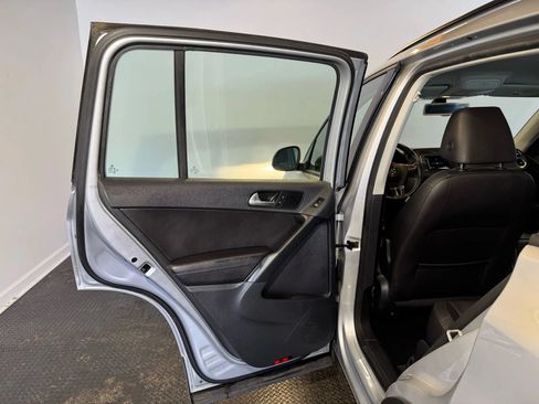 Used 2016 Volkswagen Tiguan S AWD/4WD image 25