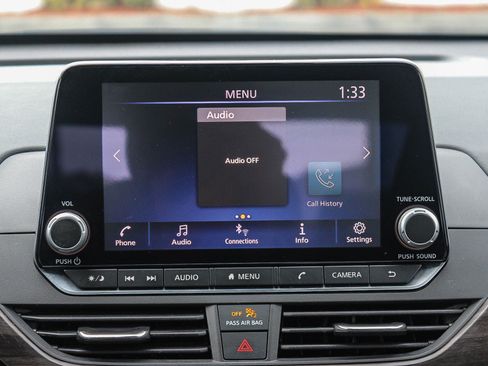 Used 2023 Nissan Altima 2.5 SV image 15