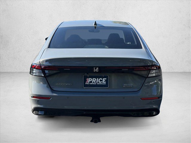 Used 2025 Honda Accord Touring image 7