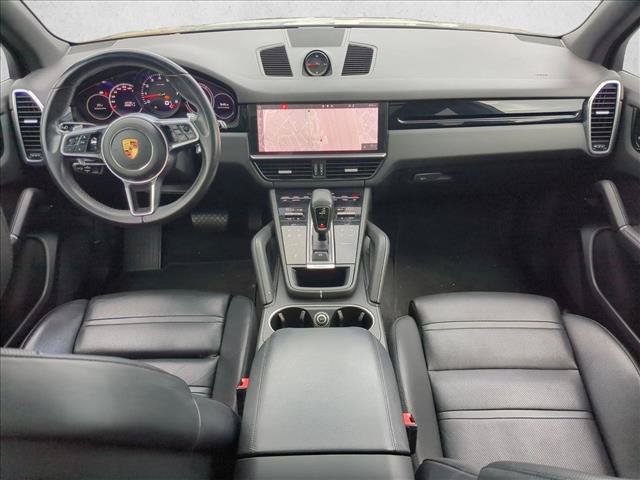 Used 2021 Porsche Cayenne AWD/4WD image 15