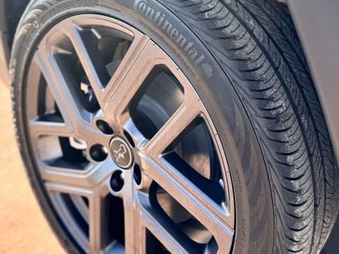 New 2026 Jeep Compass Limited image 19