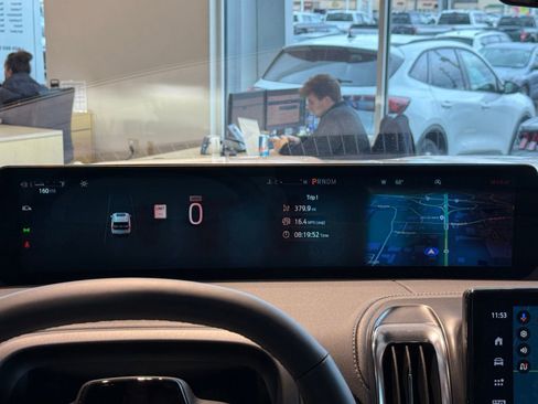 New 2025 Ford Expedition Max Platinum w/ Platinum Ultimate Package image 39