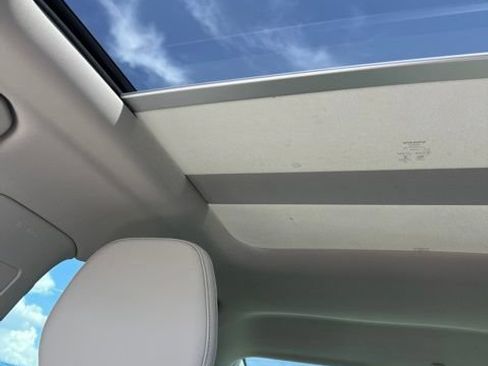 Used 2019 Volvo S60 T5 Momentum FWD image 24