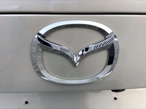 Used 2024 MAZDA CX-90 Plug-In Hybrid w/ Premium Pkg image 32