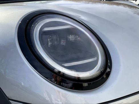 Used 2025 MINI Cooper S image 28