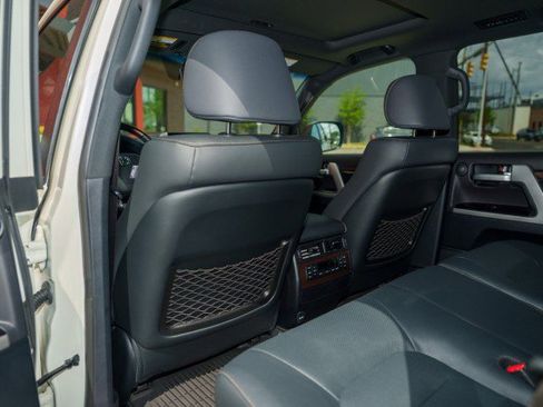 Used 2020 Toyota Land Cruiser Heritage Edition AWD/4WD image 16