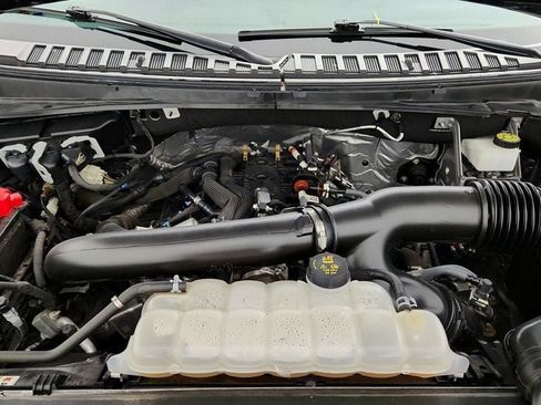 Used 2022 Ford Expedition Max Limited image 28