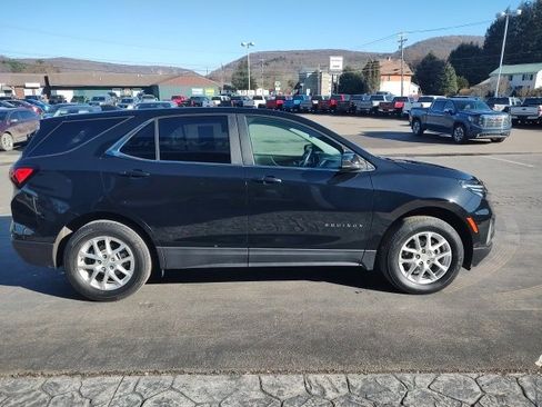 Used 2024 Chevrolet Equinox LT image 4
