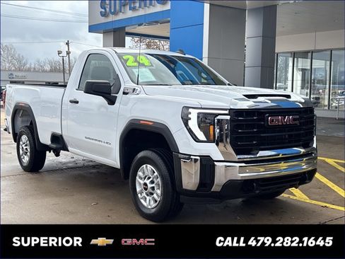 Used 2024 GMC Sierra 2500 Pro w/ Convenience Package image 1