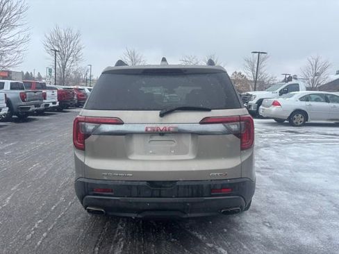 Used 2023 GMC Acadia AT4 w/ Preferred Package image 7