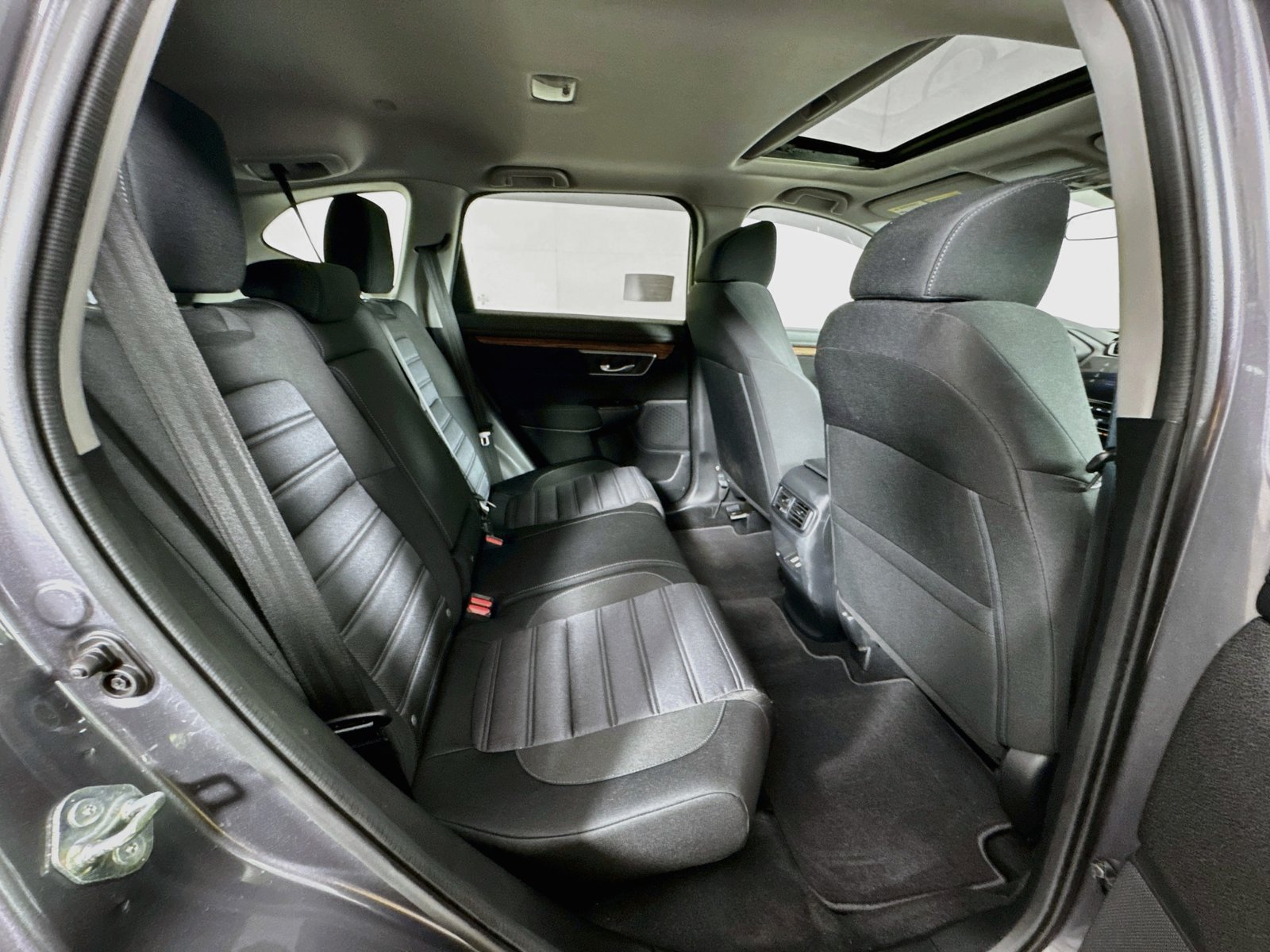 Used 2020 Honda CR-V EX image 23