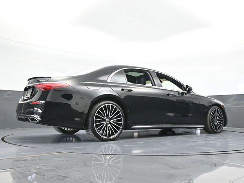 Used 2022 Mercedes-Benz S 580 4MATIC Sedan image 77