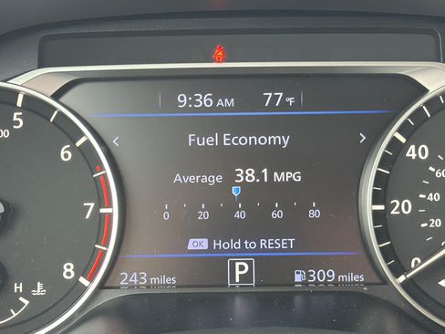 New 2026 Nissan Altima 2.5 SV w/ SV Special Edition Package FWD image 32