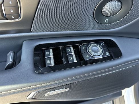 New 2026 Lincoln Nautilus Reserve w/ Jet Appearance Package image 13