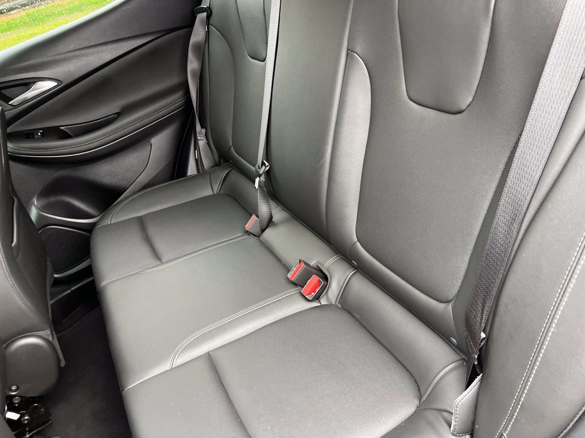 Used 2024 Buick Encore GX Sport Touring FWD image 14