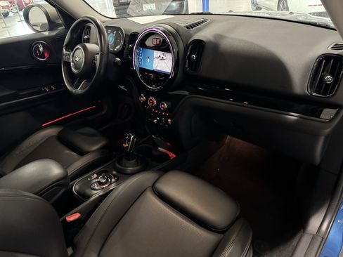 Used 2022 MINI Cooper Countryman S w/ Convenience Package image 37