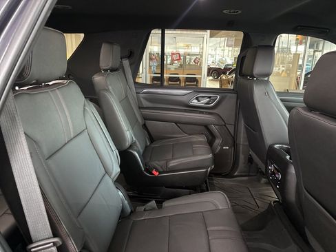 Used 2024 Chevrolet Tahoe RST w/ RST Performance Edition image 35