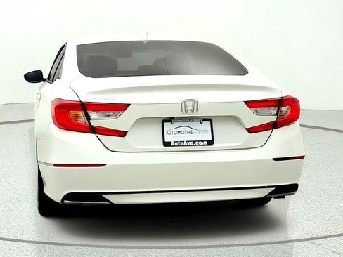 Used 2019 Honda Accord EX image 6