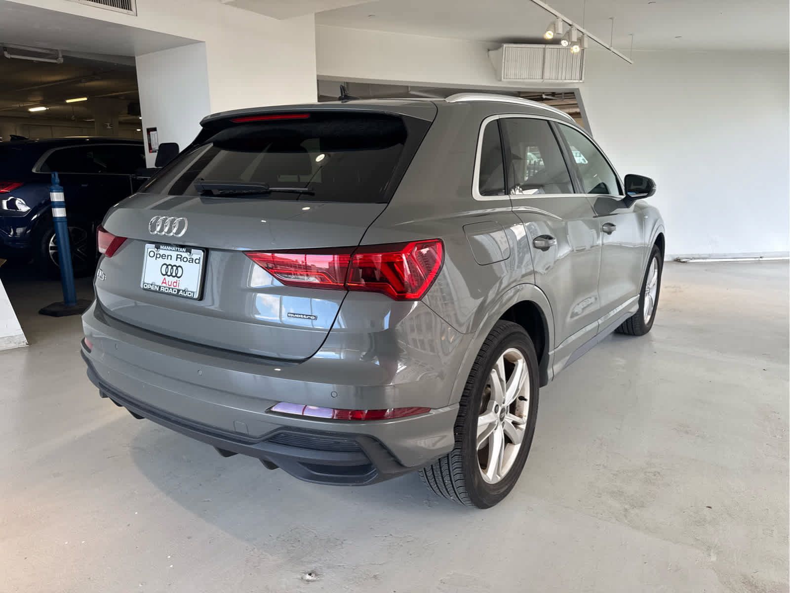 Used 2024 Audi Q3 2.0T Premium Plus AWD/4WD image 3