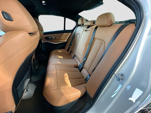 Used 2023 BMW 330i Sedan w/ M Sport Package image 24