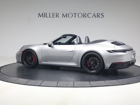 Used 2024 Porsche 911 Carrera GTS RWD image 4