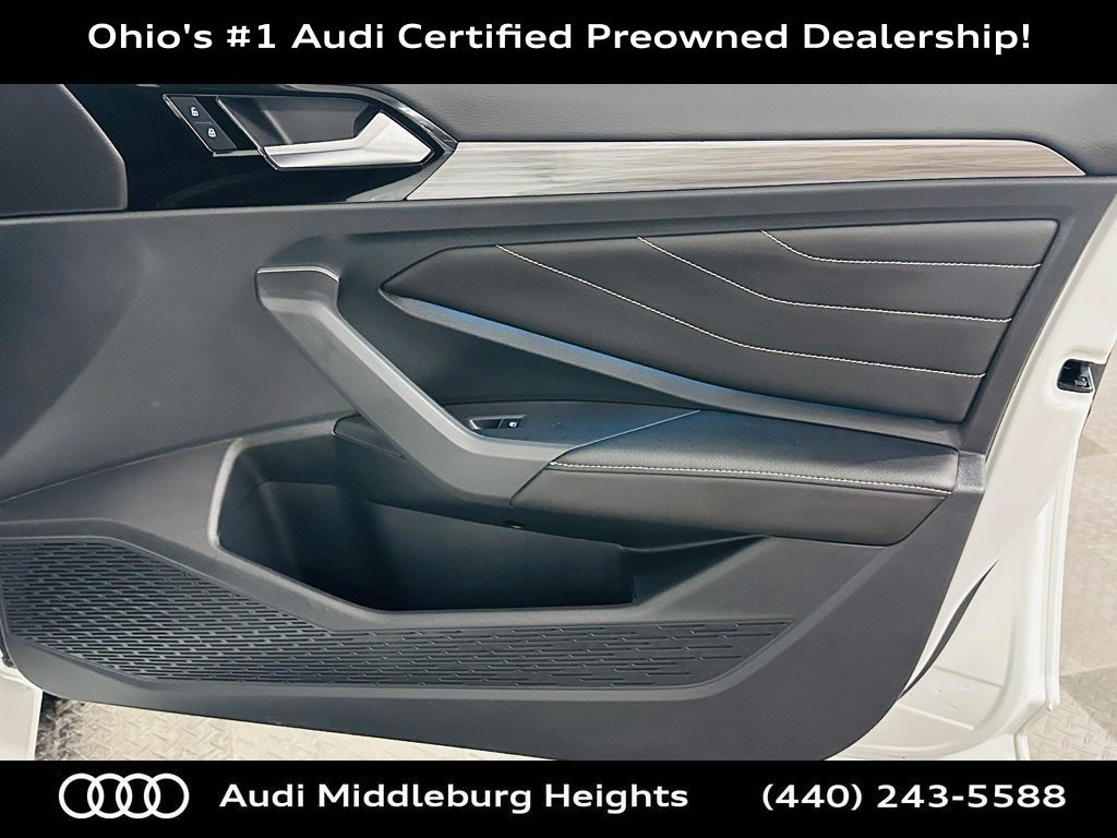 Used 2022 Volkswagen Jetta SEL FWD image 27