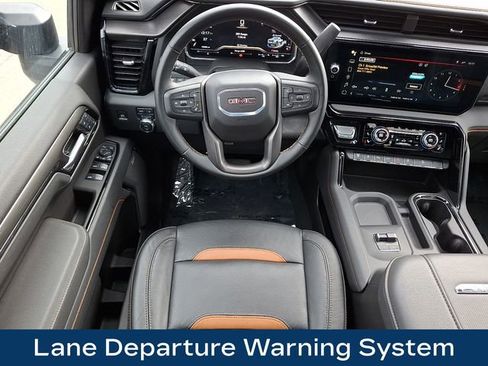 Used 2025 GMC Sierra 2500 AT4 w/ AT4 Premium Plus Package image 16