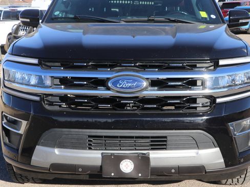 Used 2024 Ford Expedition Max Limited image 2