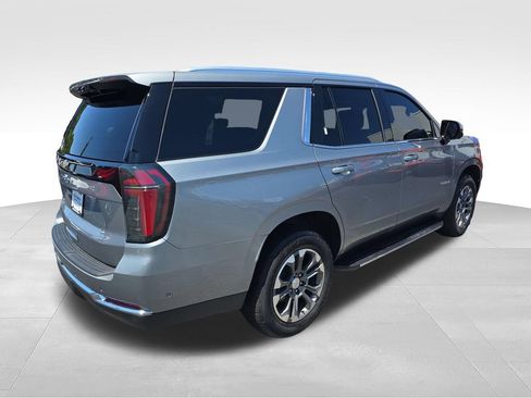 Used 2025 Chevrolet Tahoe LS AWD/4WD image 6