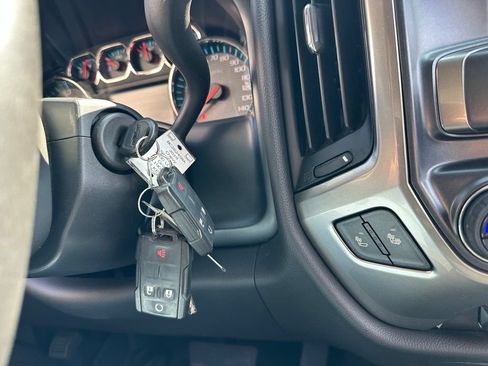 Used 2019 Chevrolet Silverado 1500 LT w/ All Star Edition AWD/4WD image 16
