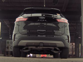 Used 2024 Ford Edge SEL w/ Convenience Package AWD/4WD image 7
