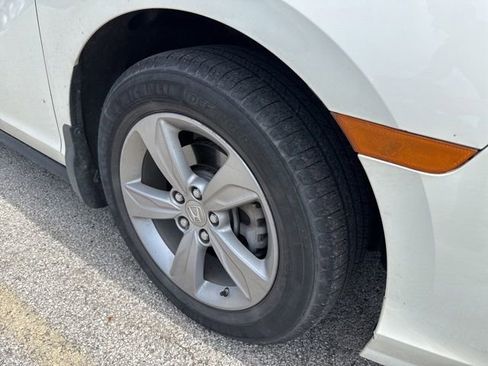 Used 2018 Honda Odyssey EX-L image 11
