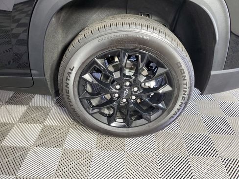 Used 2026 Chevrolet Traverse LT w/ Midnight/Sport Edition FWD image 30