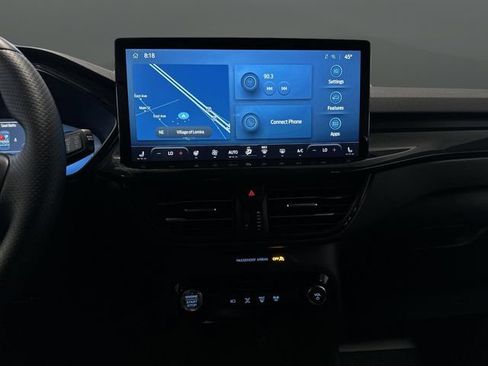 Certified 2025 Ford Escape ST-Line Elite w/ Tech Pack #2 image 8