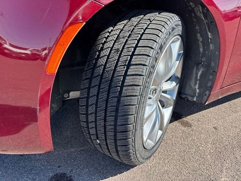 Used 2016 Chrysler 200 S FWD image 10