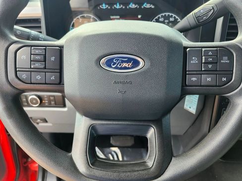 Used 2025 Ford F350 XLT AWD/4WD image 16