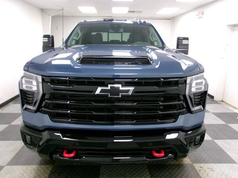 Used 2026 Chevrolet Silverado 2500 LTZ w/ Trail Boss Package AWD/4WD image 16