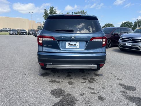 Used 2021 Honda Pilot EX image 10