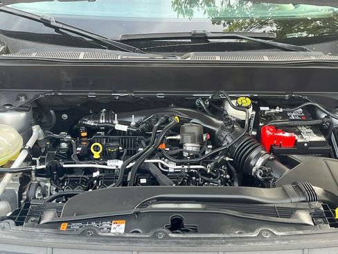 Used 2023 Ford Maverick Lariat w/ Lariat Luxury Package AWD/4WD image 30